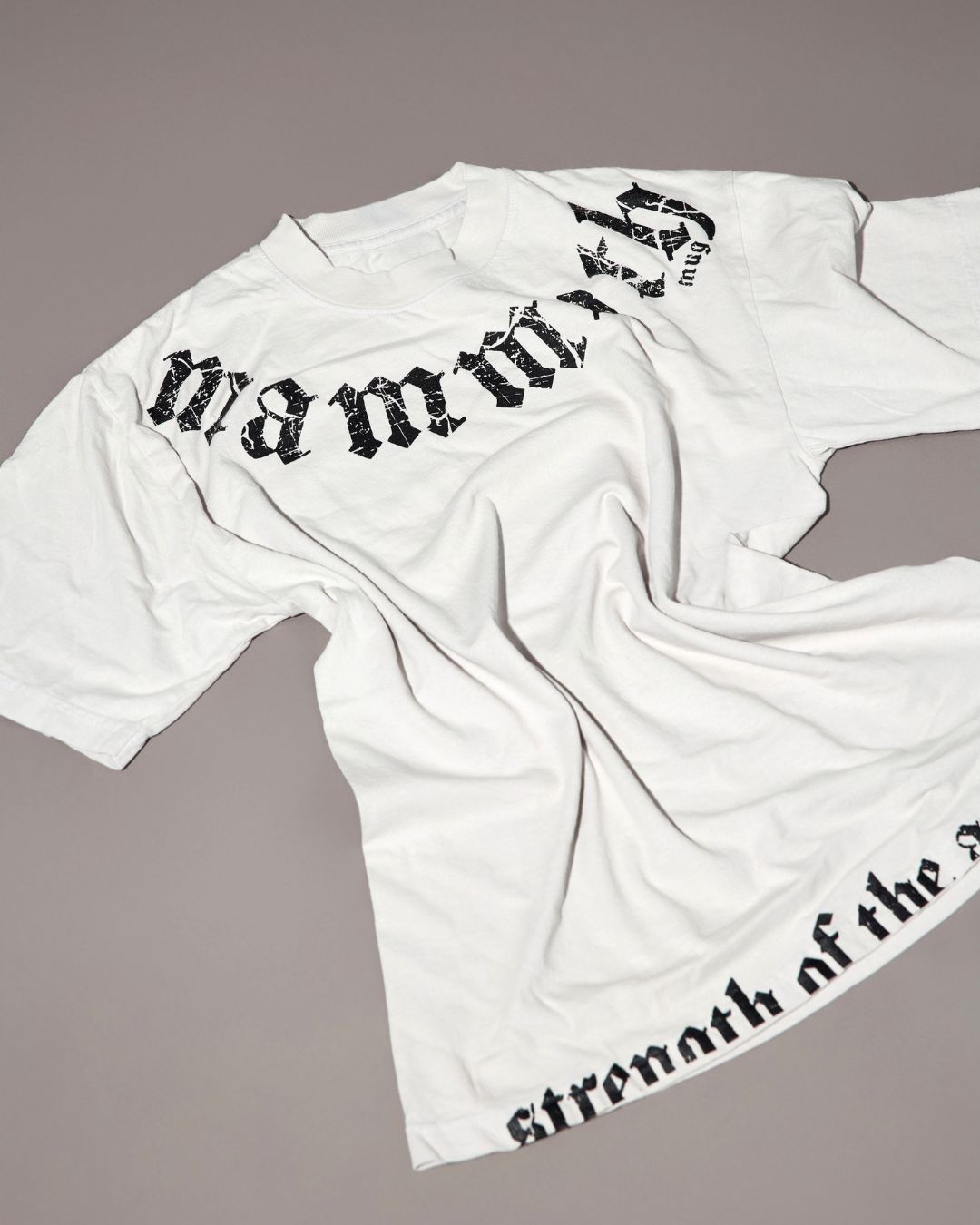 Mammoth Mug t-shirt in shirt - Off White - product image 5