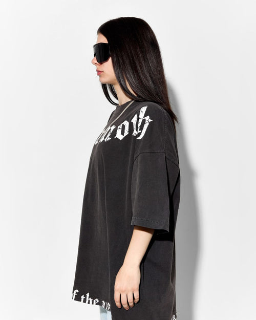 Mammoth Mug t-shirt in shirt - Vintage Black - side view